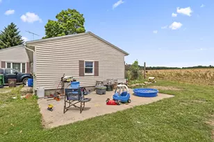 8436 Martinsburg Rd, Mount Vernon, OH 43050 - Photo 35