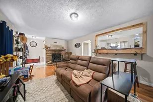 8436 Martinsburg Rd, Mount Vernon, OH 43050 - Photo 9