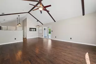 4969 Meadow Run Dr, Hilliard, OH 43026 - Photo 5