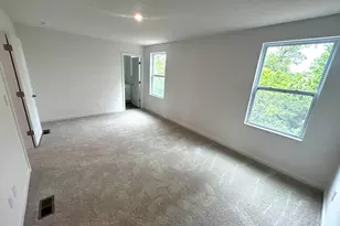 5978 Abernathy Ln, Columbus, OH 43232 - Photo 17