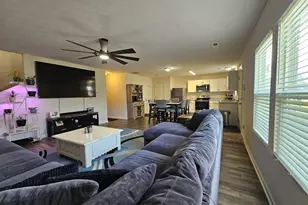 30 Waterman Ave, Commercial Point, OH 43116 - Photo 5