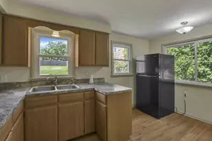 532 S Diamond St, Mansfield, OH 44902 - Photo 13