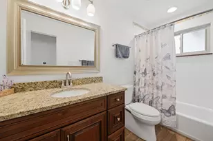 1770 Harwitch Rd, Columbus, OH 43221 - Photo 17