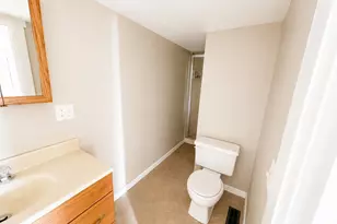 2219 W Broad St, Columbus, OH 43223 - Photo 15