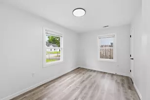 2386 Lindale Rd, Columbus, OH 43224 - Photo 13