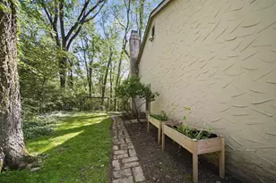 774 Loch Lomond Ln, Columbus, OH 43085 - Photo 53