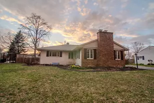 2861 Wellesley Dr, Columbus, OH 43221 - Photo 3