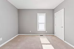 274 E Barthman Ave, Columbus, OH 43207 - Photo 23