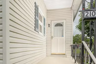 210 W Shields St, Newark, OH 43055 - Photo 3