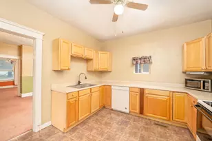 210 W Shields St, Newark, OH 43055 - Photo 11