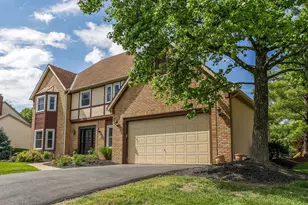 8538 Chateau Dr, Pickerington, OH 43147 - Photo 5