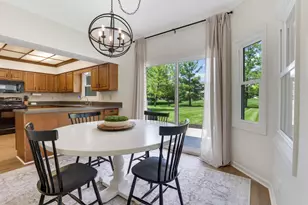8538 Chateau Dr, Pickerington, OH 43147 - Photo 5