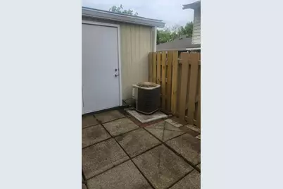 3812 Charbonnett Court #4E, Columbus, OH 43232 - Photo 23