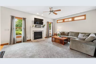 758 Covered Bridge Drive, Delaware, OH 43015 - Photo 13