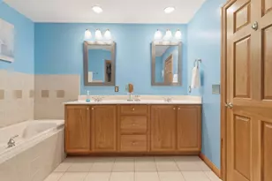 758 Covered Bridge Dr, Delaware, OH 43015 - Photo 23