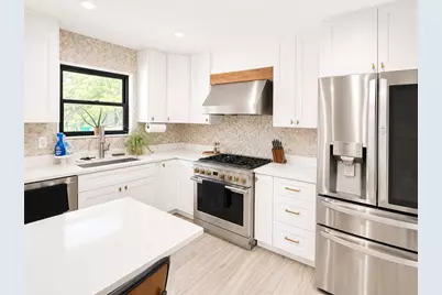 8231 Snowhill Court, Westerville, OH 43081 - Photo 7