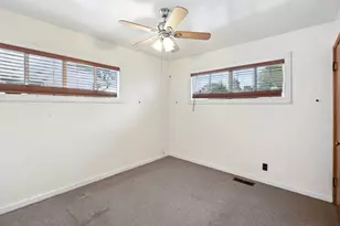 2219 Amherst Ave, Columbus, OH 43223 - Photo 15