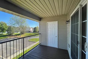 2001 Berrancher Dr, Columbus, OH 43228 - Photo 23