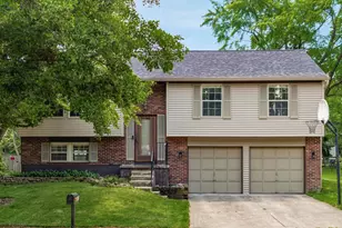3671 Dinsmore Castle Dr, Columbus, OH 43221 - Photo 5