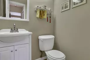 4375 Latin Ln, Upper Arlington, OH 43220 - Photo 29