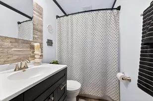 348 Iroquois Park Pl, Columbus, OH 43230 - Photo 25