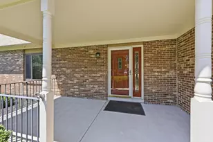 1658 Scottsdale Ave, Columbus, OH 43235 - Photo 3