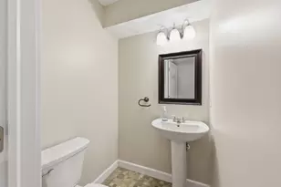 1658 Scottsdale Ave, Columbus, OH 43235 - Photo 13