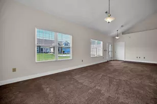 205 Cumberland Meadows Circle, Hebron, OH 43025 - Photo 11