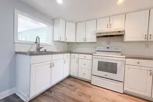 142 S 32nd St, Newark, OH 43055 - Photo 11