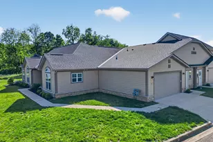 631 Woods Edge Ln, Newark, OH 43055 - Photo 37