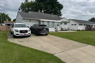 1107 Leesburg Ave, Washington Court House, OH 43160 - Photo 1