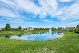 1870 Southchase Ct, Grove City, OH 43123 - Photo 9