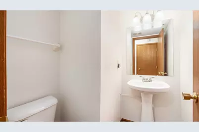 4709 Kenross Drive, Columbus, OH 43207 - Photo 15