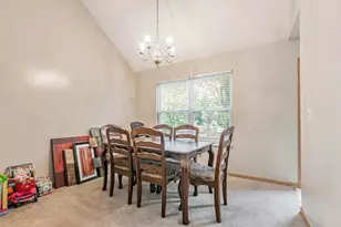 3150 Berkley Pointe Dr, Columbus, OH 43230 - Photo 5