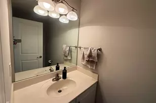 2280 Village at Bexley Dr, Columbus, OH 43209 - Photo 15
