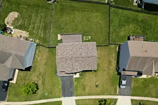 304 Eagles Nest Ave, Johnstown, OH 43031 - Photo 37