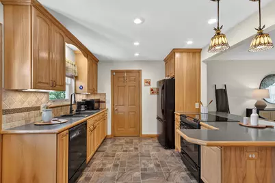 1444 Cypresswood Court, Columbus, OH 43229 - Photo 11