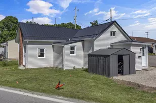 242 London Rd, West Jefferson, OH 43162 - Photo 1