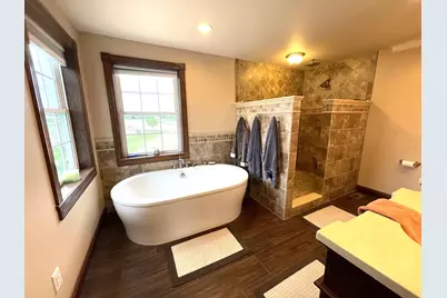 3870 Vanwinkle Road, Frazeysburg, OH 43822 - Photo 25