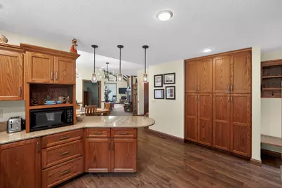 660 King Beach Drive, Howard, OH 43028 - Photo 15