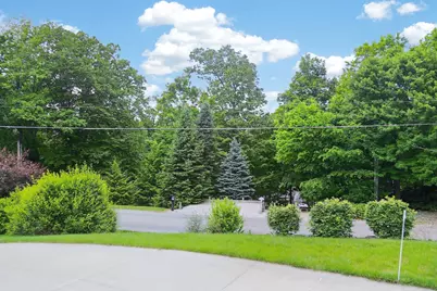 660 King Beach Drive, Howard, OH 43028 - Photo 43