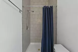 1056 Pennsylvania Ave, Columbus, OH 43201 - Photo 25