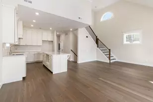 2015 W 5th Ave, Columbus, OH 43212 - Photo 9