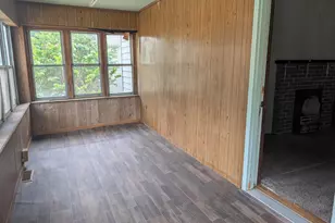 20 S High St, Glouster, OH 45732 - Photo 13