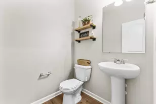 1139 Lake Forest Dr, Hebron, OH 43025 - Photo 11