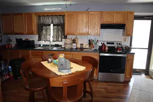 358 Ely St, Washington Court House, OH 43160 - Photo 7