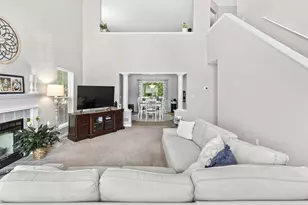 452 Medwin Pl, Columbus, OH 43230 - Photo 7