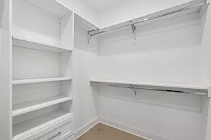 280 Dickenson St, Columbus, OH 43215 - Photo 25