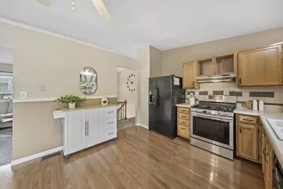 3608 Cypress Creek Drive, Columbus, OH 43228 - Photo 19