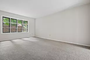 4753 Middletowne St, Columbus, OH 43214 - Photo 7